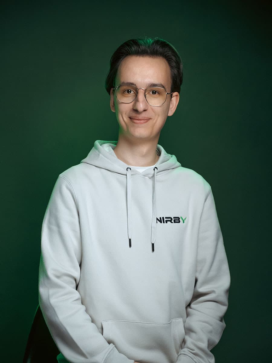 /homePage/team/people/piotr_lazarek.jpg